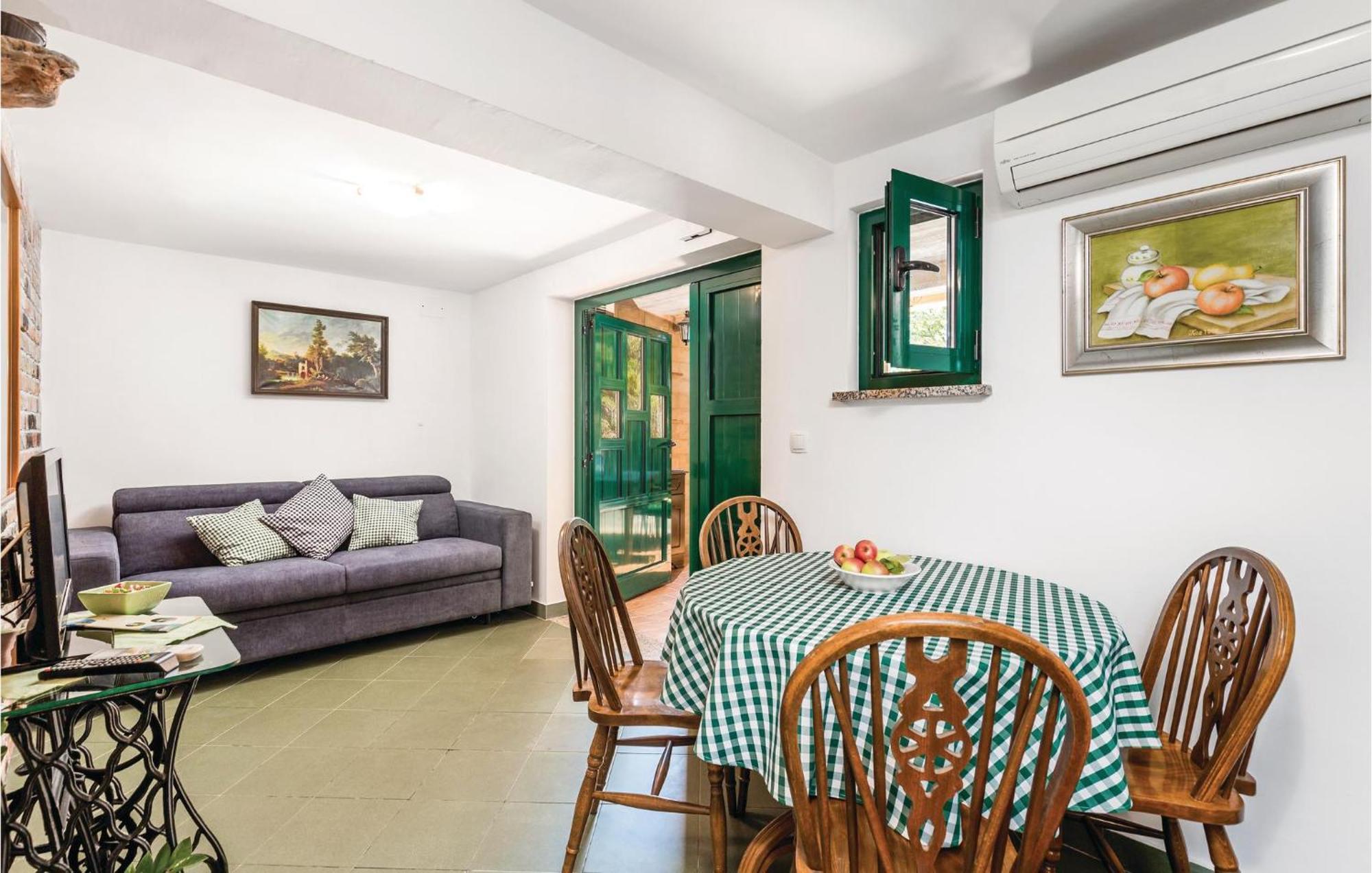 1 Bedroom Gorgeous Apartment In Lovran Exterior foto